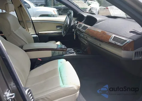 2007 BMW 750Li from USA, damaged, VIN WBAHN83537DT74855